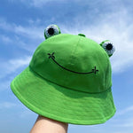 Frog Bucket Hat - calderonconcepts